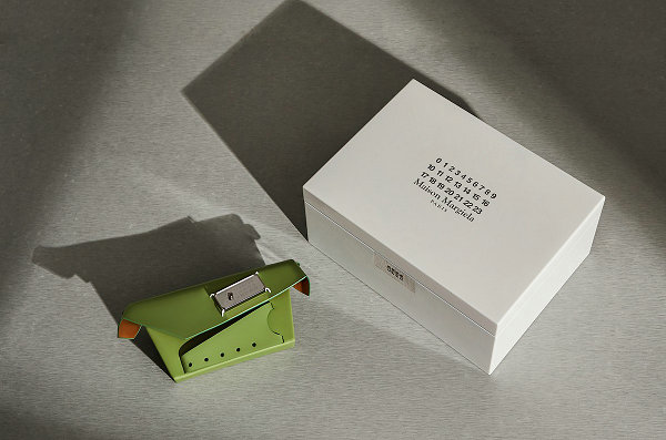 Maison Margiela 520 特别限定礼盒曝光，立体感几何轮廓